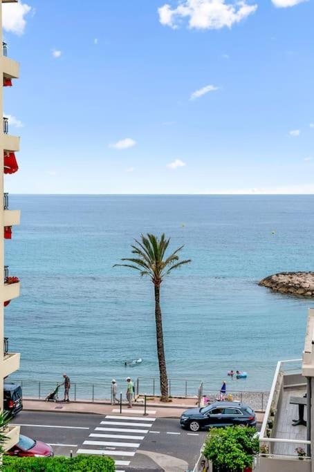 Riviera Prestige - Front De Mer - Terrasse - Parking Roquebrune-Cap-Martin Eksteriør billede